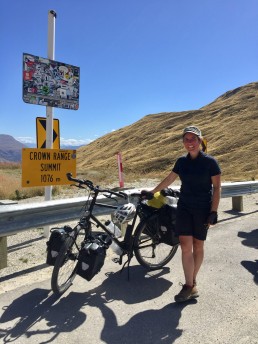 Hannah Scott at the Crown Range summit in New Zealand