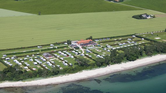 Luftfoto af Ulslev Strand Camping og de smukke omgivelser