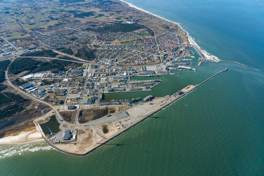 Luft og dronefoto i Nordjylland, Hirtshals Havn
Luftfoto: Hans Ravn