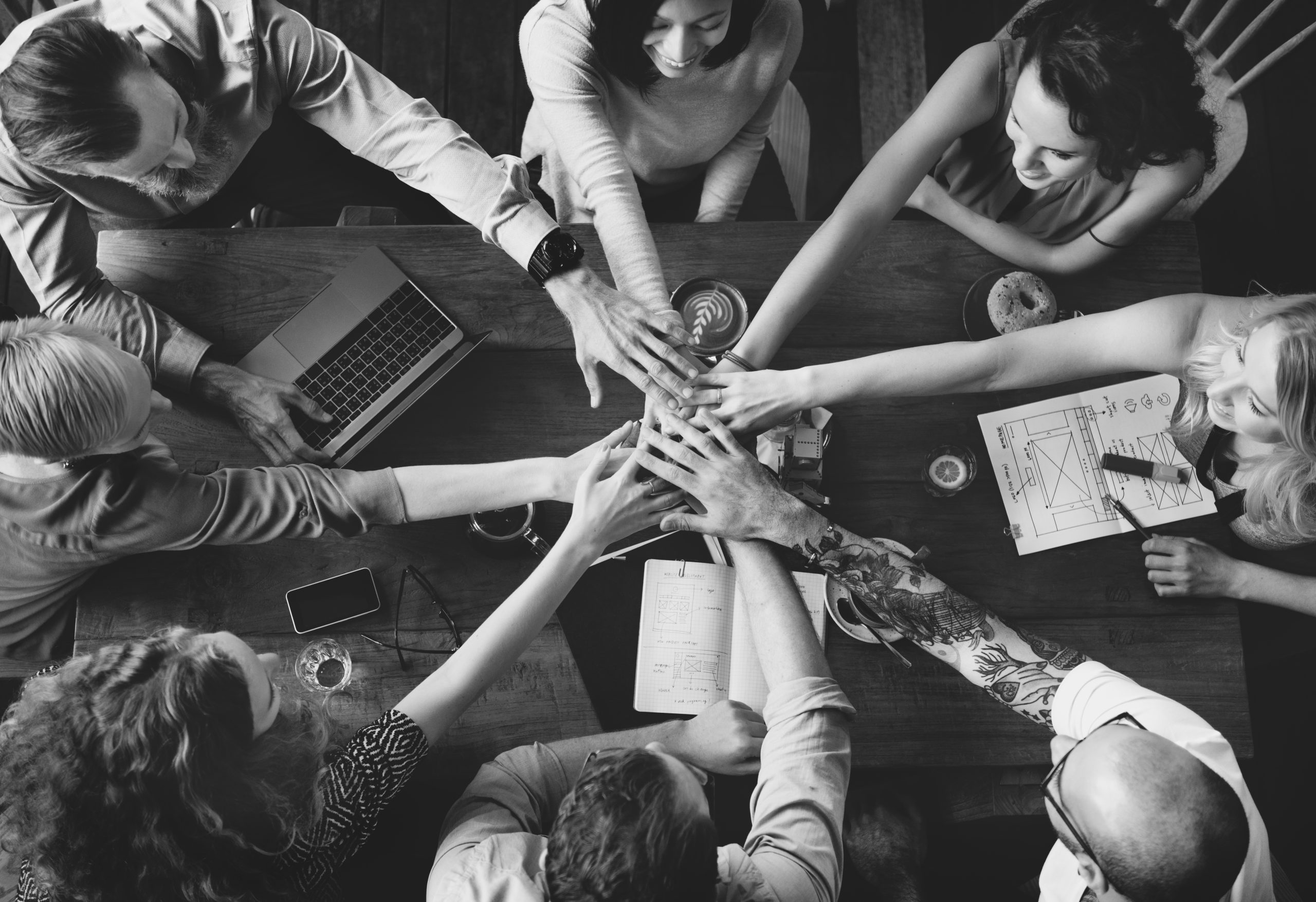 fullorgange Team Unity Friends Meeting Partnership Concept