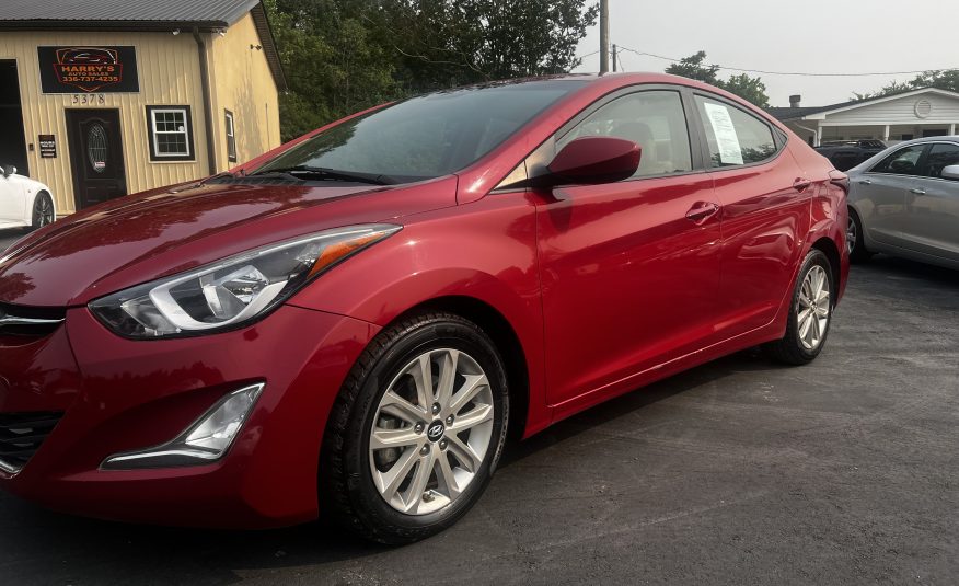 2015 HYUNDAI ELANTRA SE