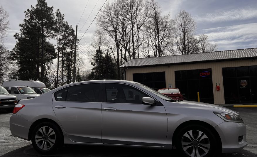 2013 HONDA ACCORD LX