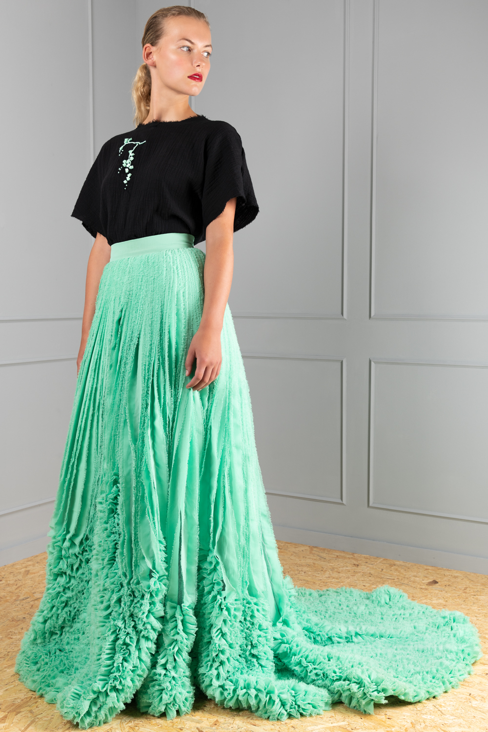 a unique mint green ruffled skirt with frayed chiffon Haruco vert