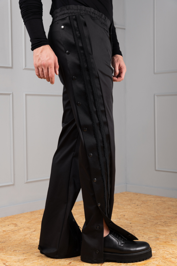 sporty chic trousers for men