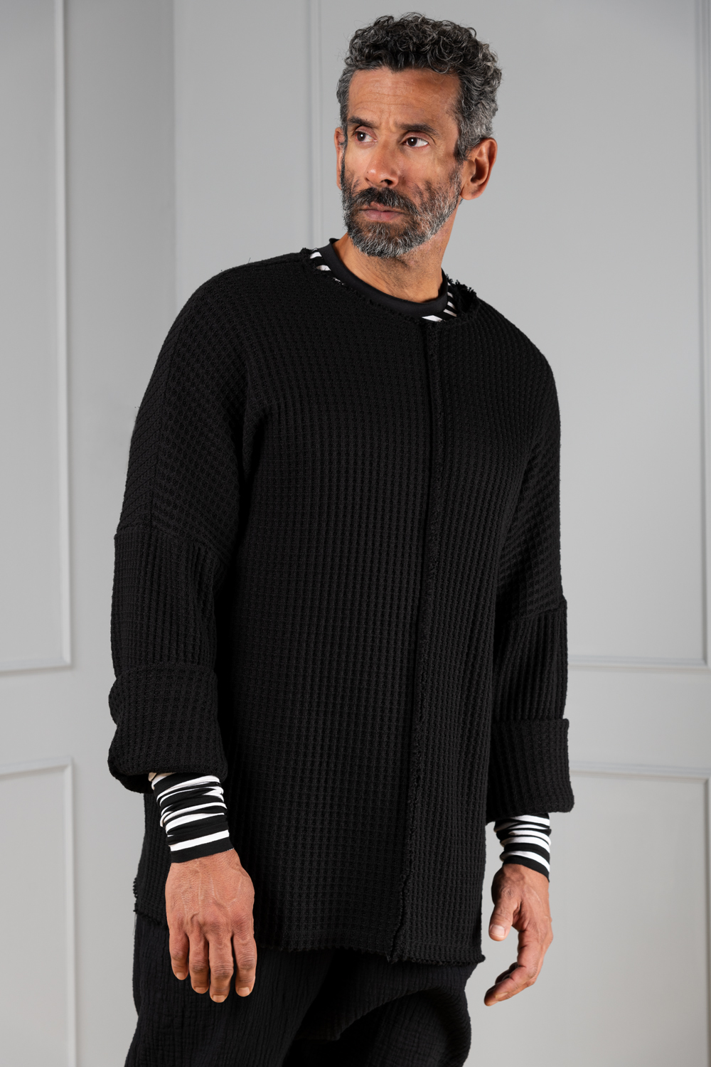 Black knit oversized pullover for men Haruco vert