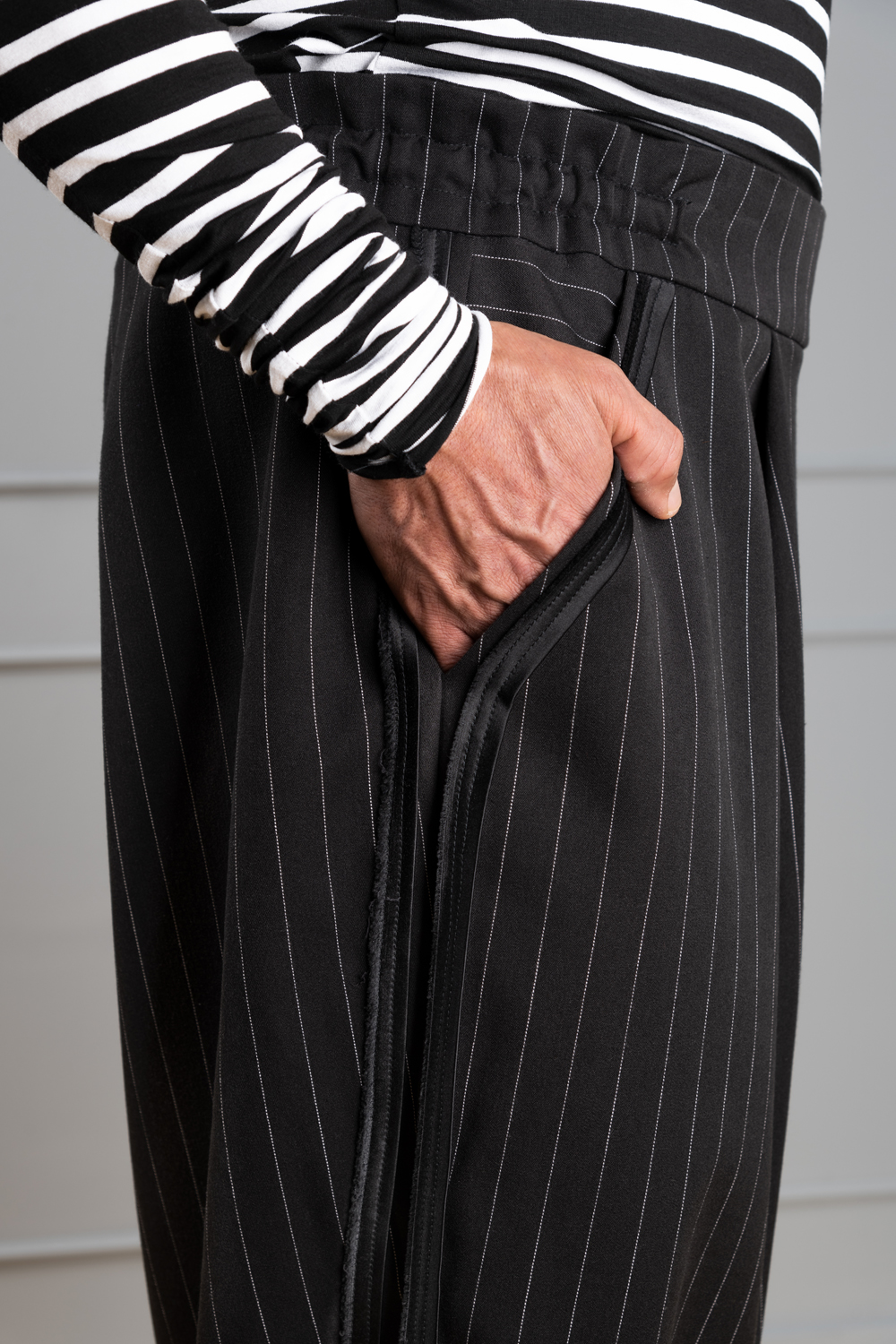Radaus Men's pinstripe suit: for sale at 49.99€ on Mecshopping.it