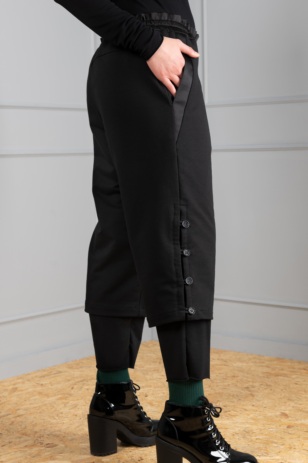 Black double-layered women's trousers | Haruco-vert