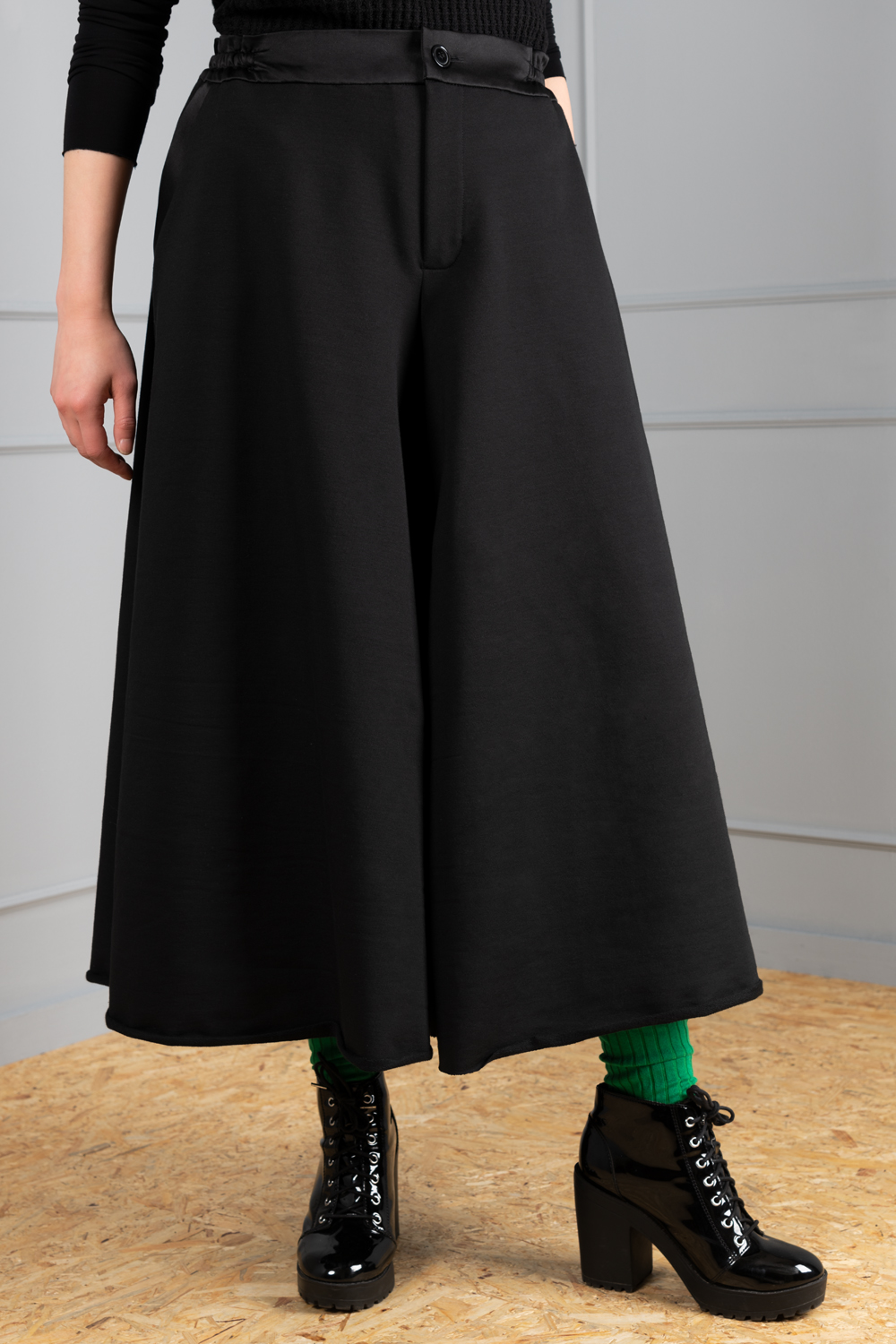 Comfortable women's skirt trousers | Haruco-vert