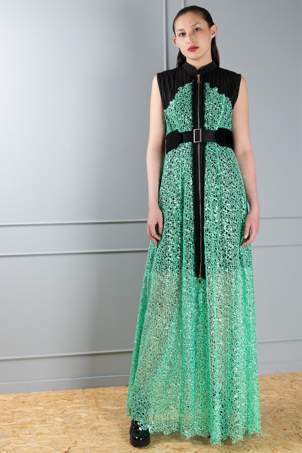 Sea lace dress shop