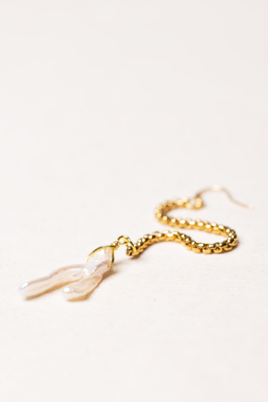 cultured pearl golden earring