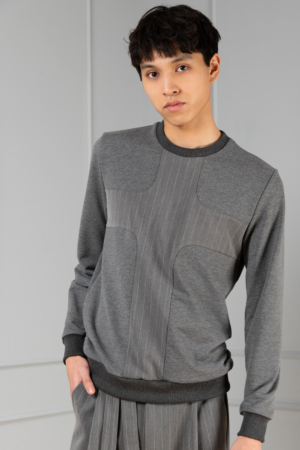 Unisex-grey sweater with pinstripe-detail