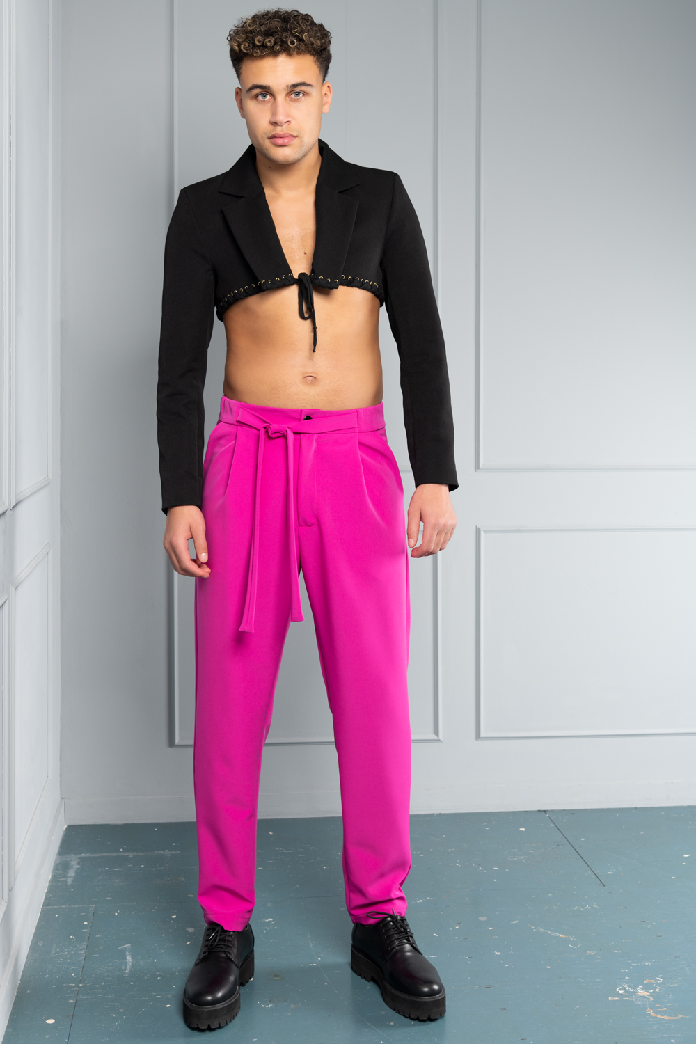 Mens cropped suit jacket top