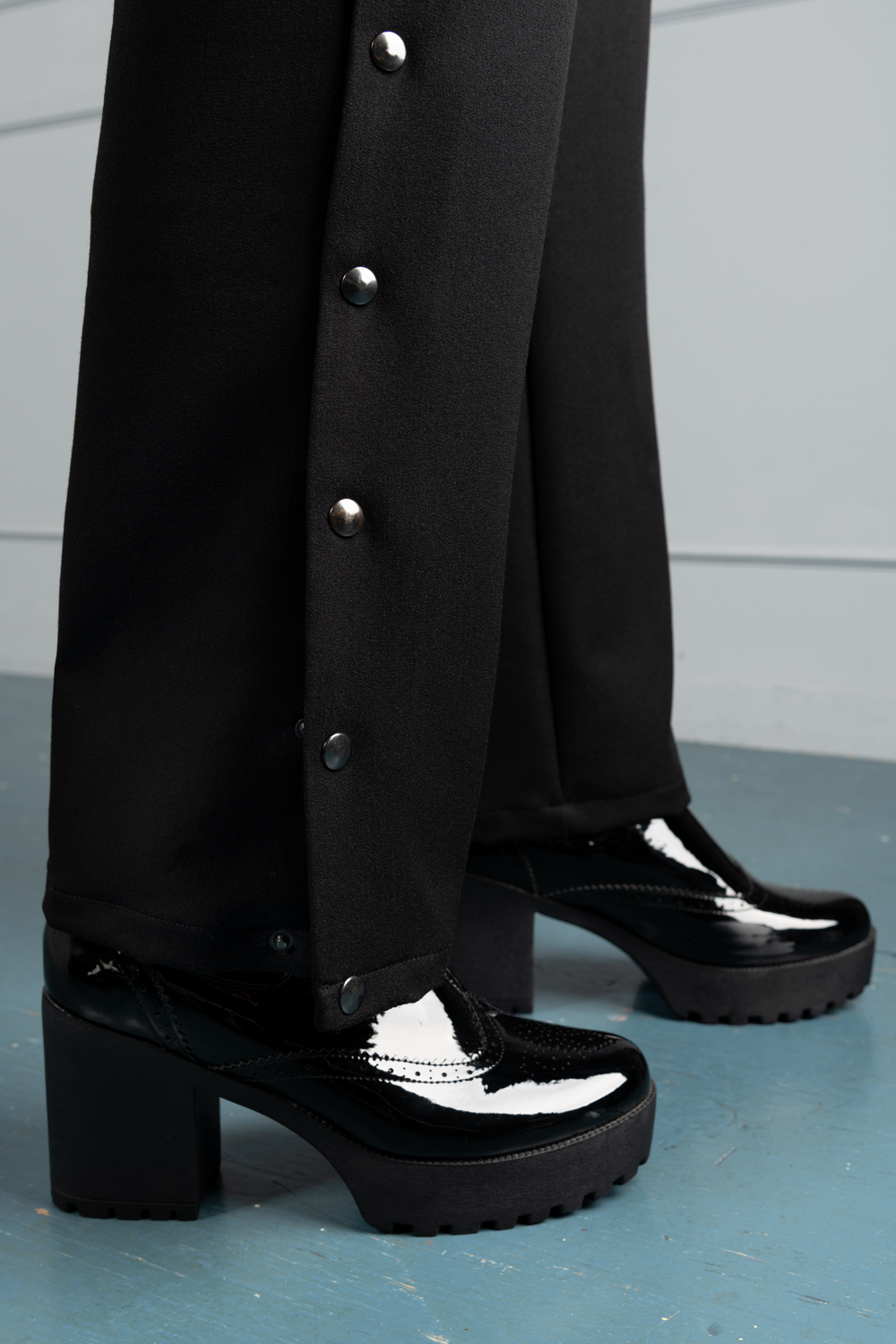 ★ronron★ OFF BALANCE PLEAT LAYERED PANTS BLACK Akari Pleated Cotton Pants by Black Crane- La Garçonne