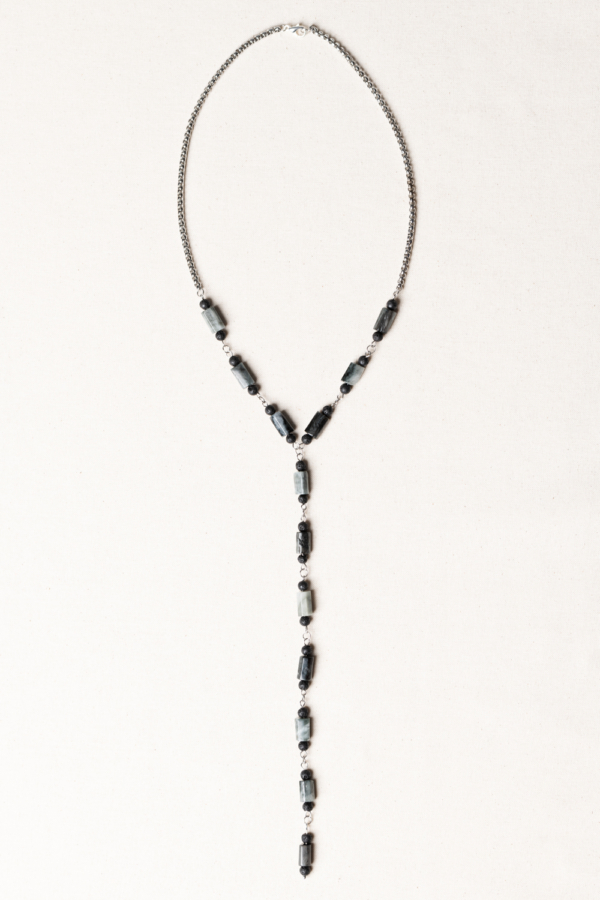 Aganju grey quartz lava stone men's necklace - Image 3