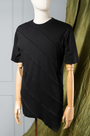 asymmetrical black cotton men's t-shirt