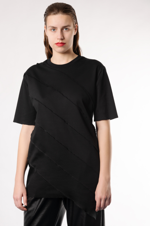 asymmetrical black cotton t-shirt