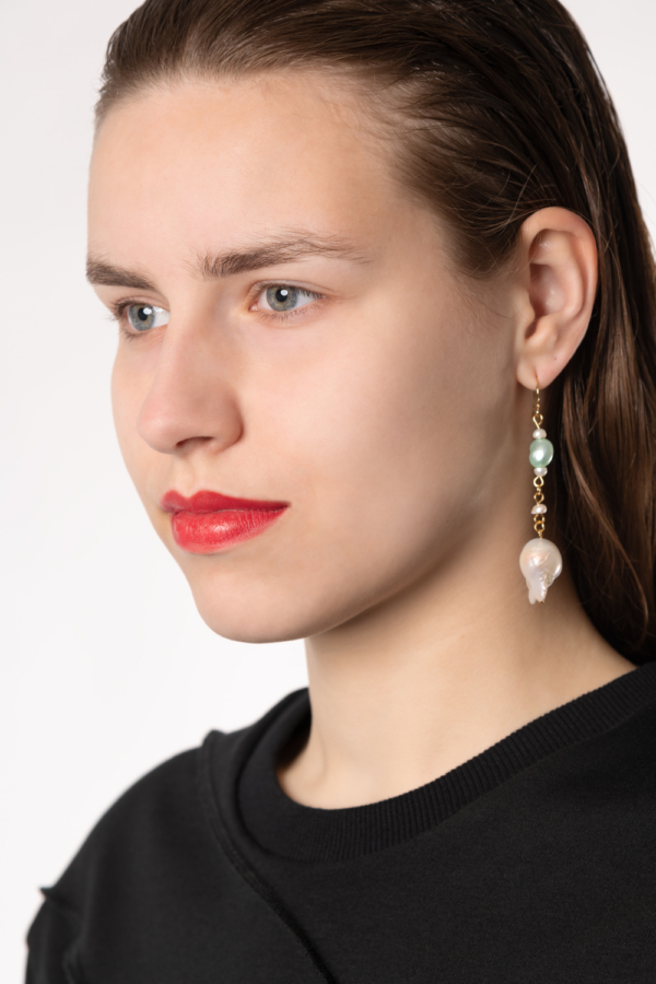 baroque pearl golden women's earring