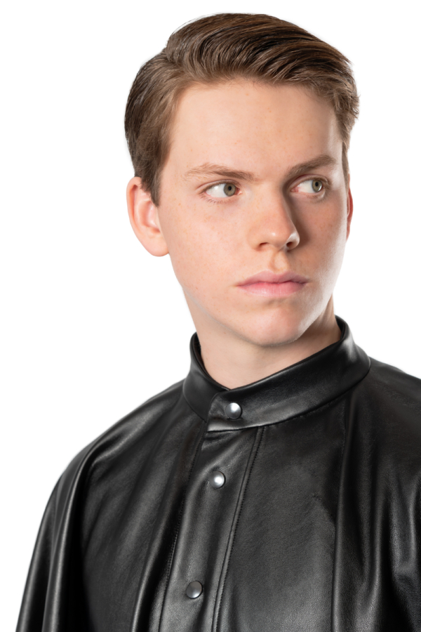 black genderless faux leather cape | Haruco-vert