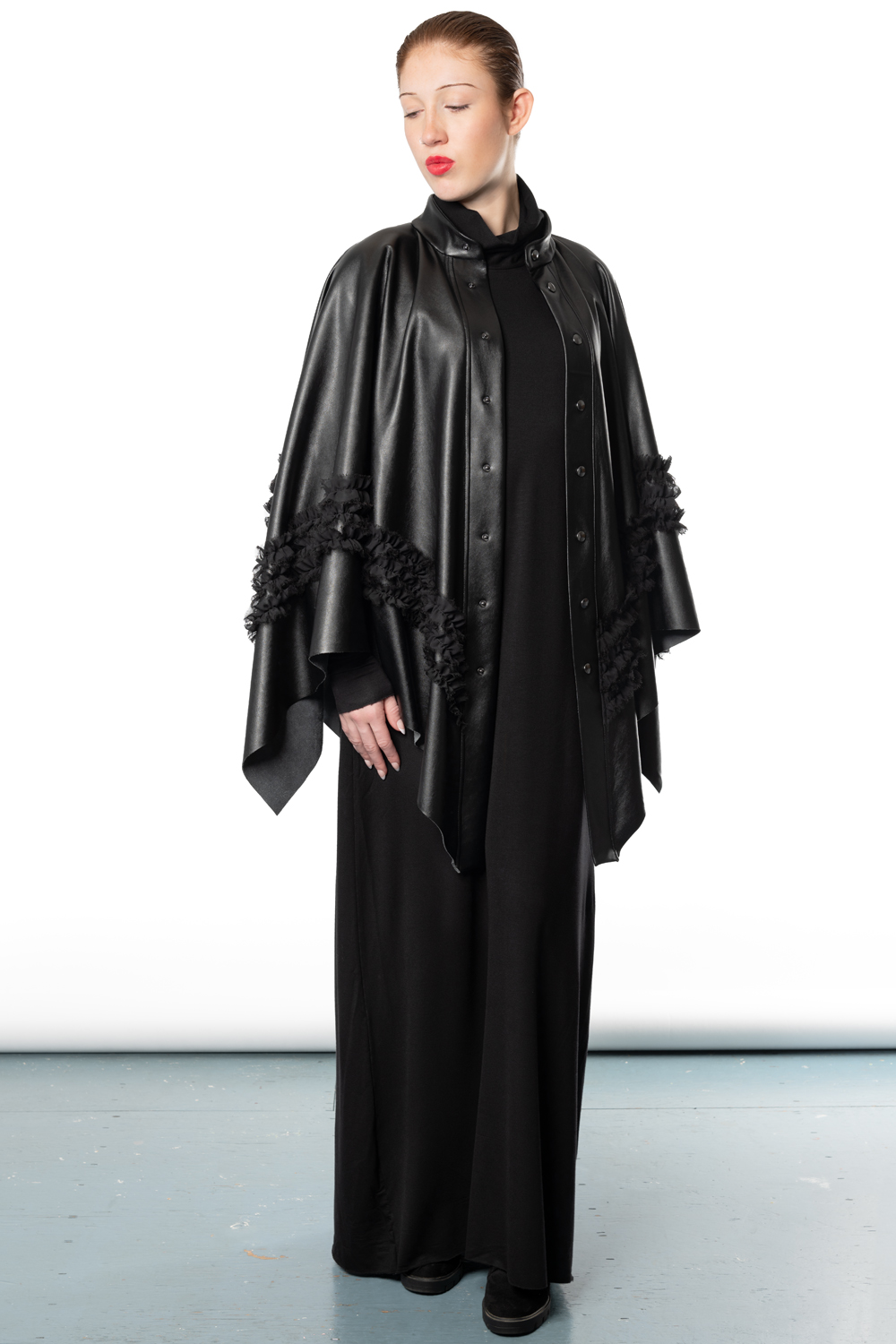 black genderless faux leather cape | Haruco-vert