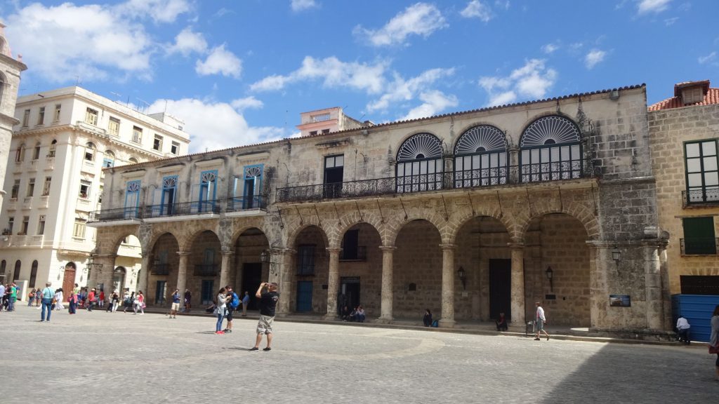 Foto des Palacio de Lombillo und der Casa del Marques Arcos