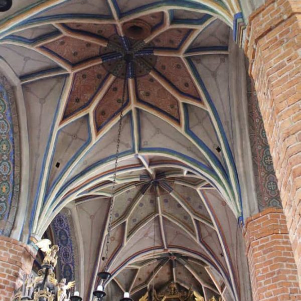 Deckengewölbe der Maria Himmelfahrtskirche in Tütz (Tuczno)