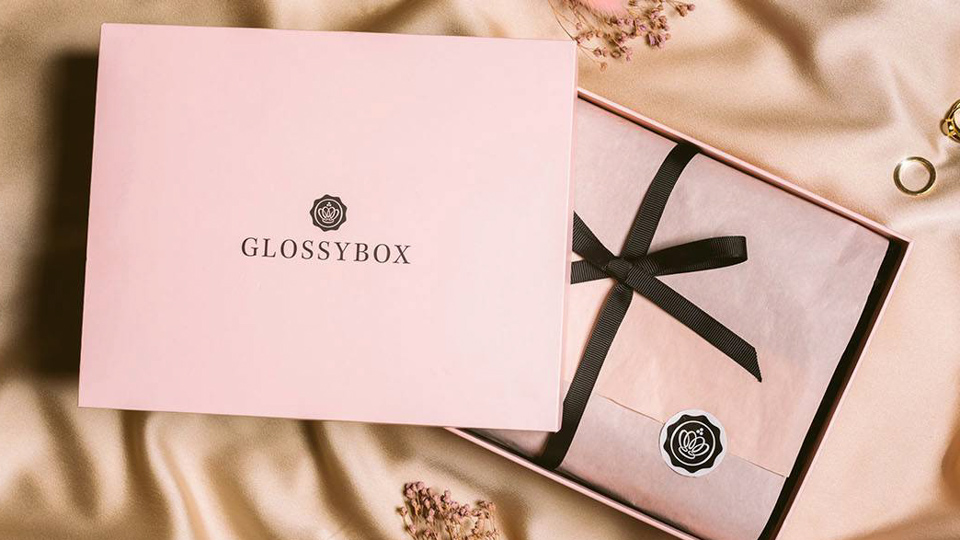 Få 50 kr i rabatt på skönhetsboxen – Glossybox
