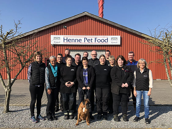 henne pet food