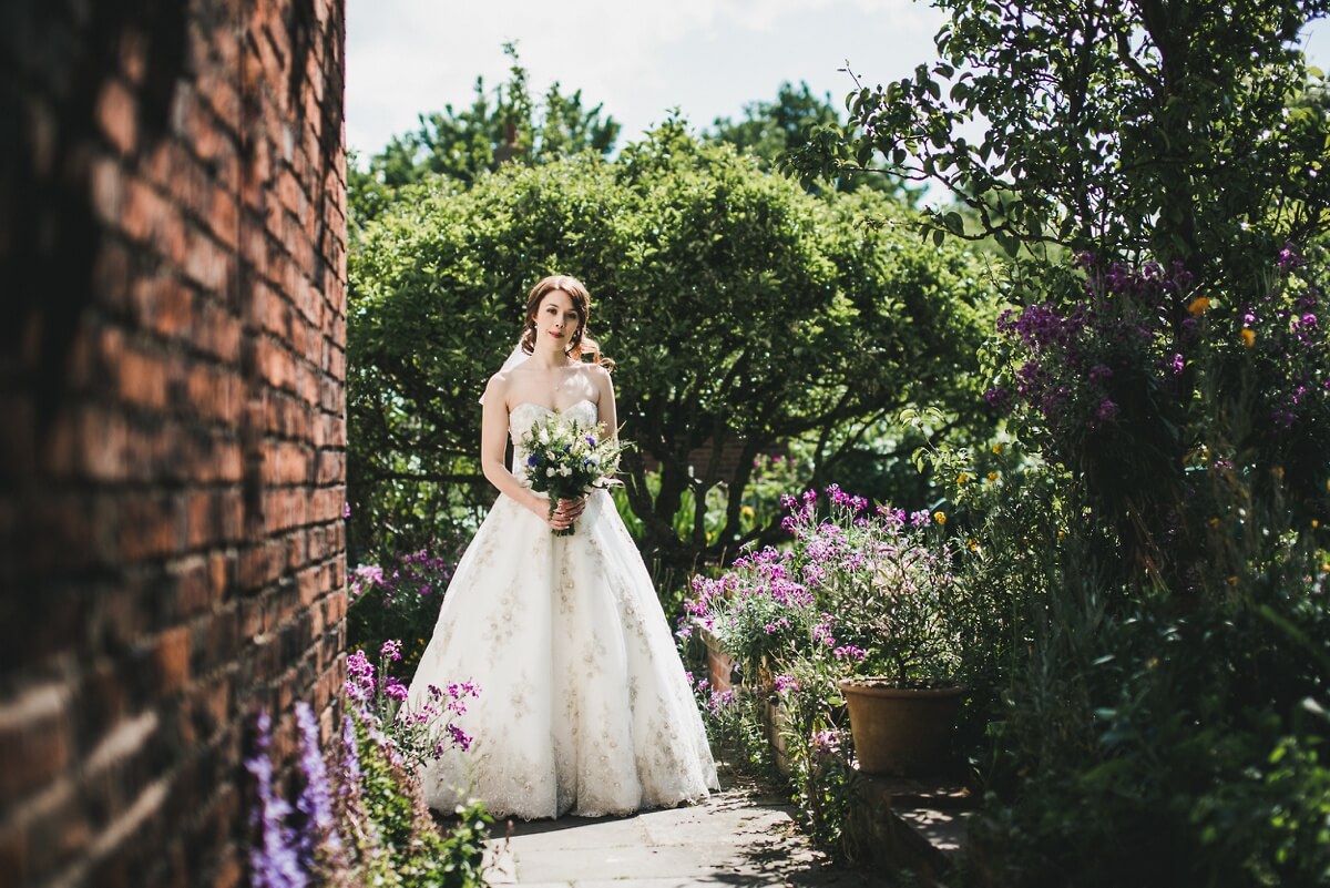 Annie and Paul Elsham Hall photographer Lincolnshire wedding photography Henry Lowther Scunthorpe Brigg