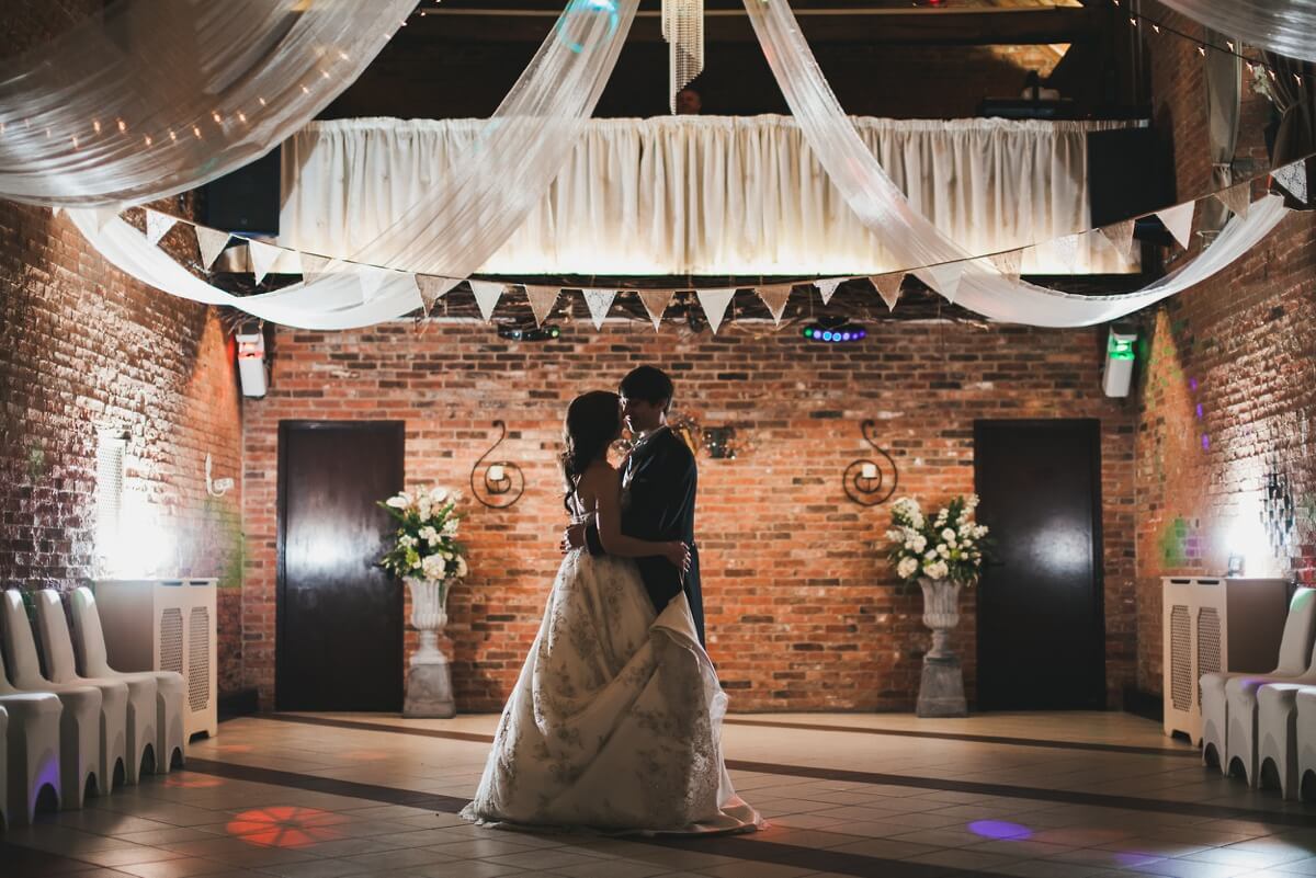 Annie and Paul Elsham Hall photography Lincolnshire wedding photographer Henry Lowther Scunthorpe Brigg