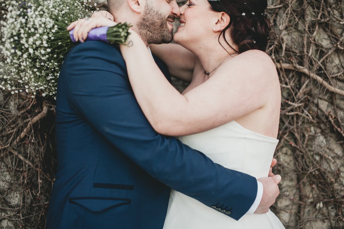 Paul and Lindsay's Newstead Priory photography North Lincolnshire wedding photographer Brigg Henry Lowther