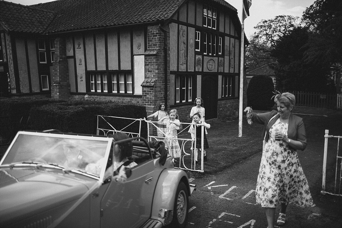 Moot hall wedding photographer Holton le moor moot hall Lincolnshire wedding photography 