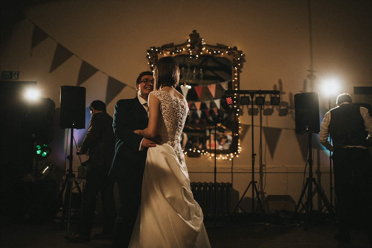 Moot hall Holton le moor wedding photographer moot hall Lincolnshire wedding photography 