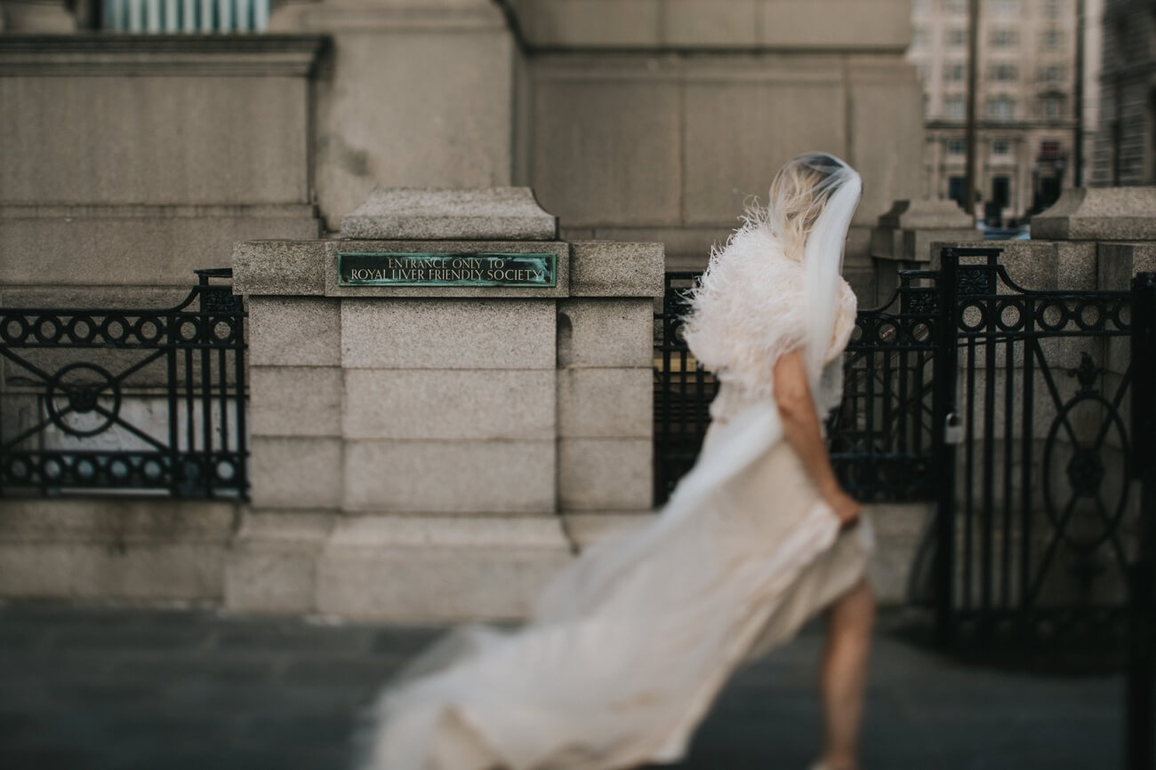 Liverpool wedding photographer liver building wedding photography 