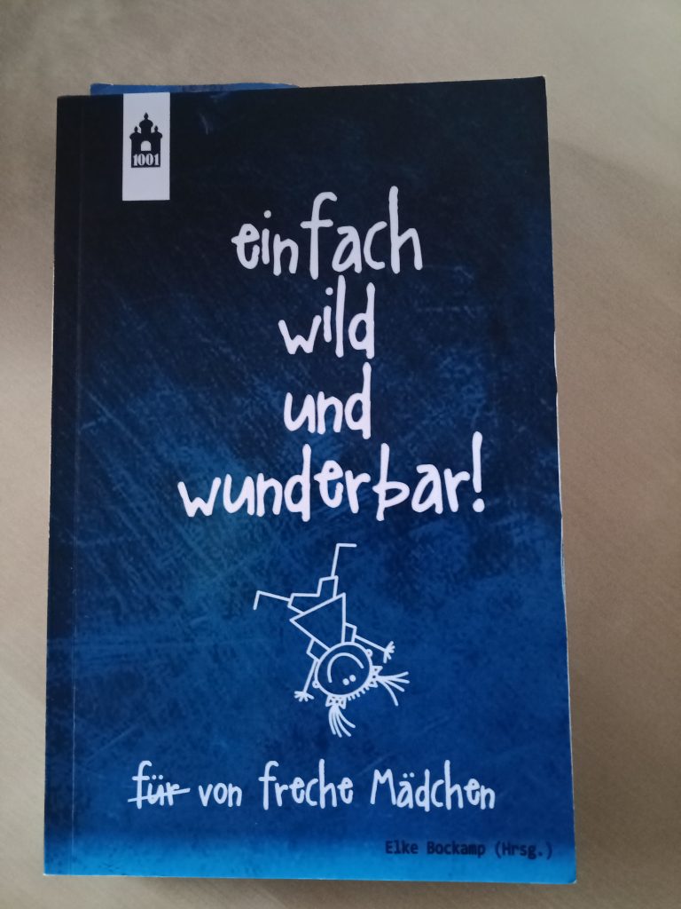 Eine weitere Publikaion. Die Abbildung zeigt ein Buch über starke Mädchen.