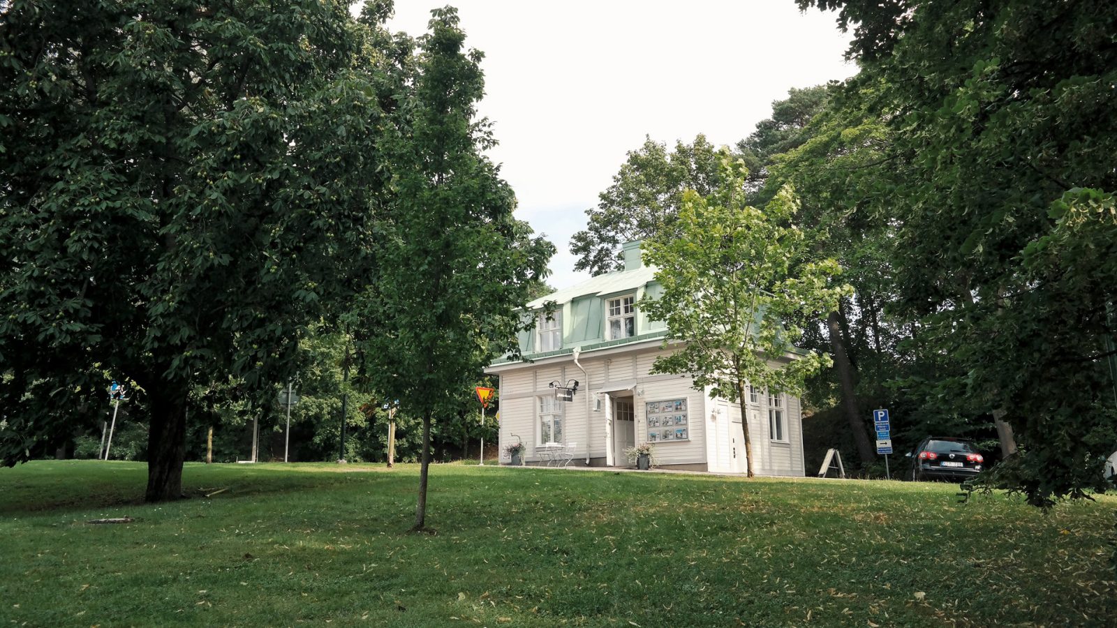 Herr S - Mäklarhuset Älvsjö i Långbro Park