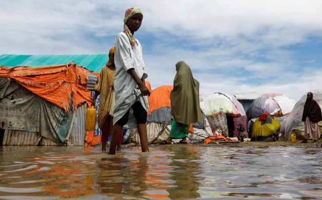 Somalia ramps up flood mitigation response as death toll nears 100