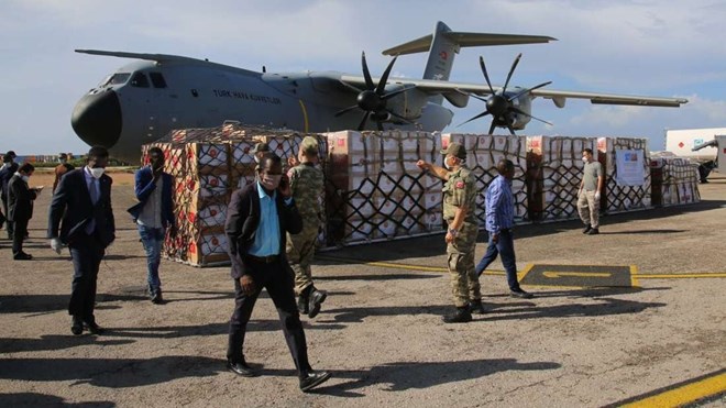 Plane with UN cargo crashes in Somalia