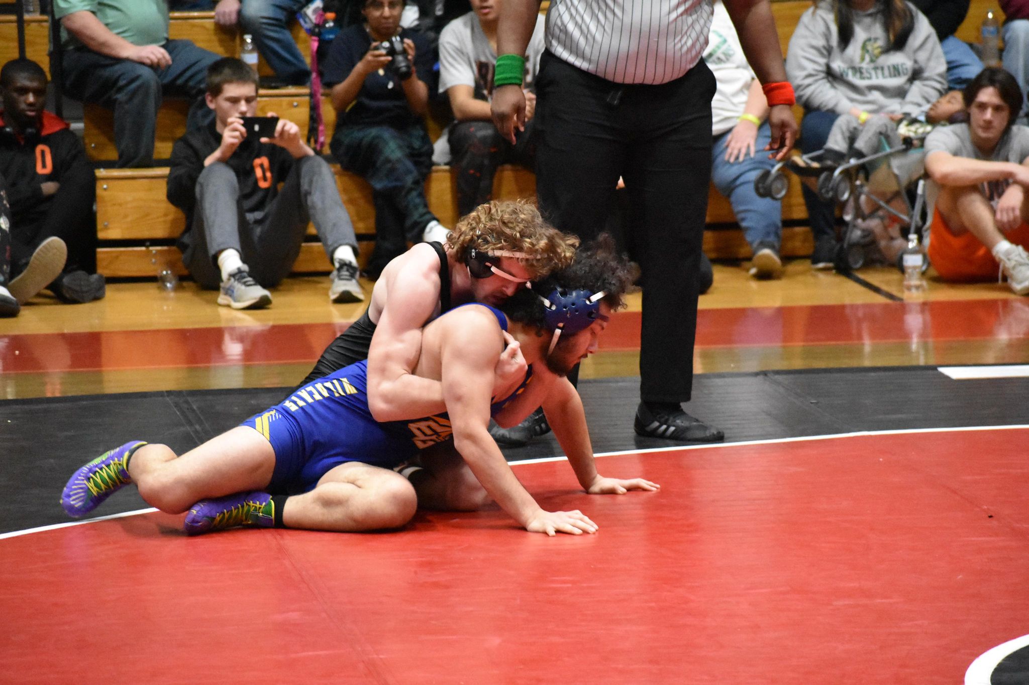 Orange's Isley wins 195pound Mideast Regional Wrestling Championship