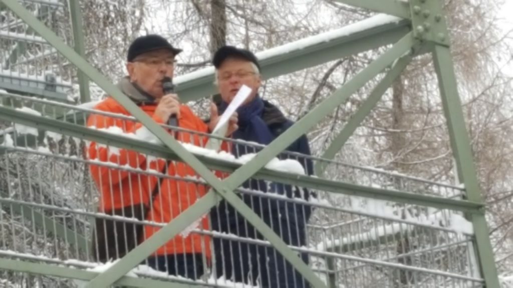 Hans-Joachim Bode hält eine Ansprache