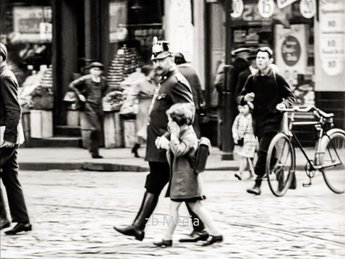 Straßenverkehr in Berlin 1930