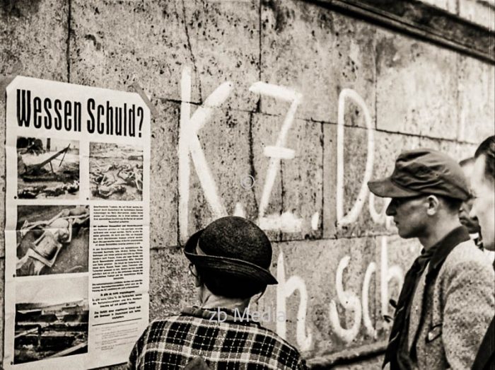 Poster Wessen Schuld München Odeonsplatz 1945