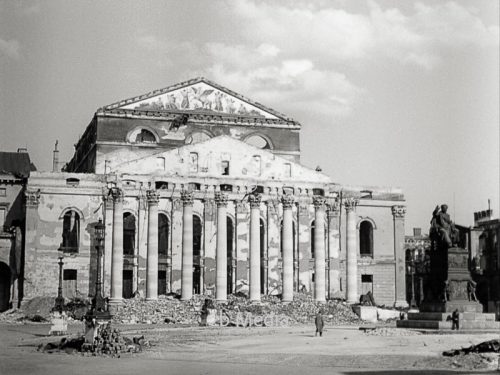 Nationaltheater München Mai 1945