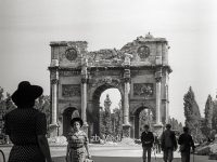 Siegestor München Mai 1945