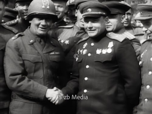 Major General Emil F. Reinhardt meets with Major General Ruskov in Torgau 27. April 1945