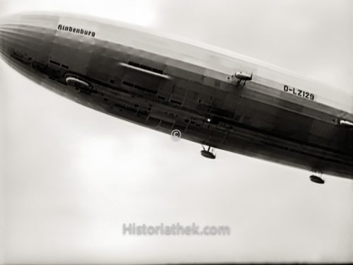 Luftschiff Hindenburg Anflug auf Lakehurst 1937