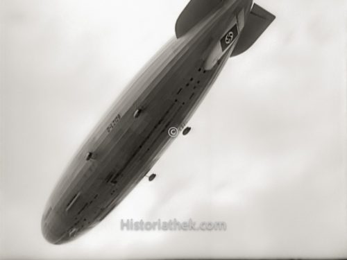 Luftschiff Hindenburg Anflug auf Lakehurst 1937