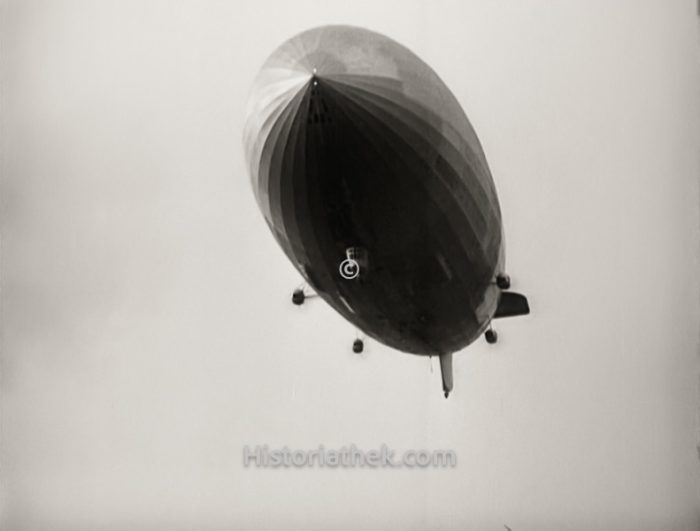 Luftschiff Hindenburg Anflug auf Lakehurst 1937