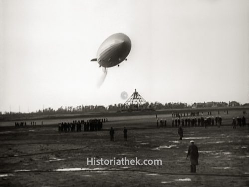 Luftschiff Hindenburg Anflug auf Lakehurst 1937