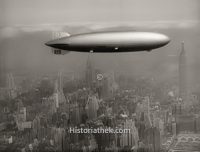 Luftschiff Hindenburg Flug über New York 1937