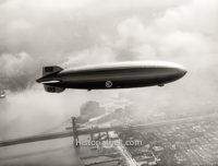 Luftschiff Hindenburg Flug über New York 1937